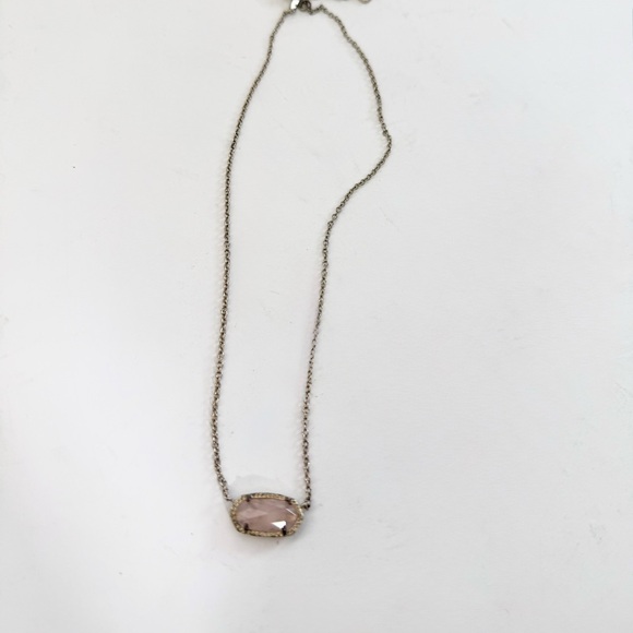 Kendra Scott Elisa Gold Pendant Rose Quartz Necklace - Picture 3 of 7